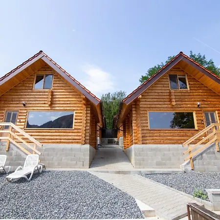 Chalet Long Rock